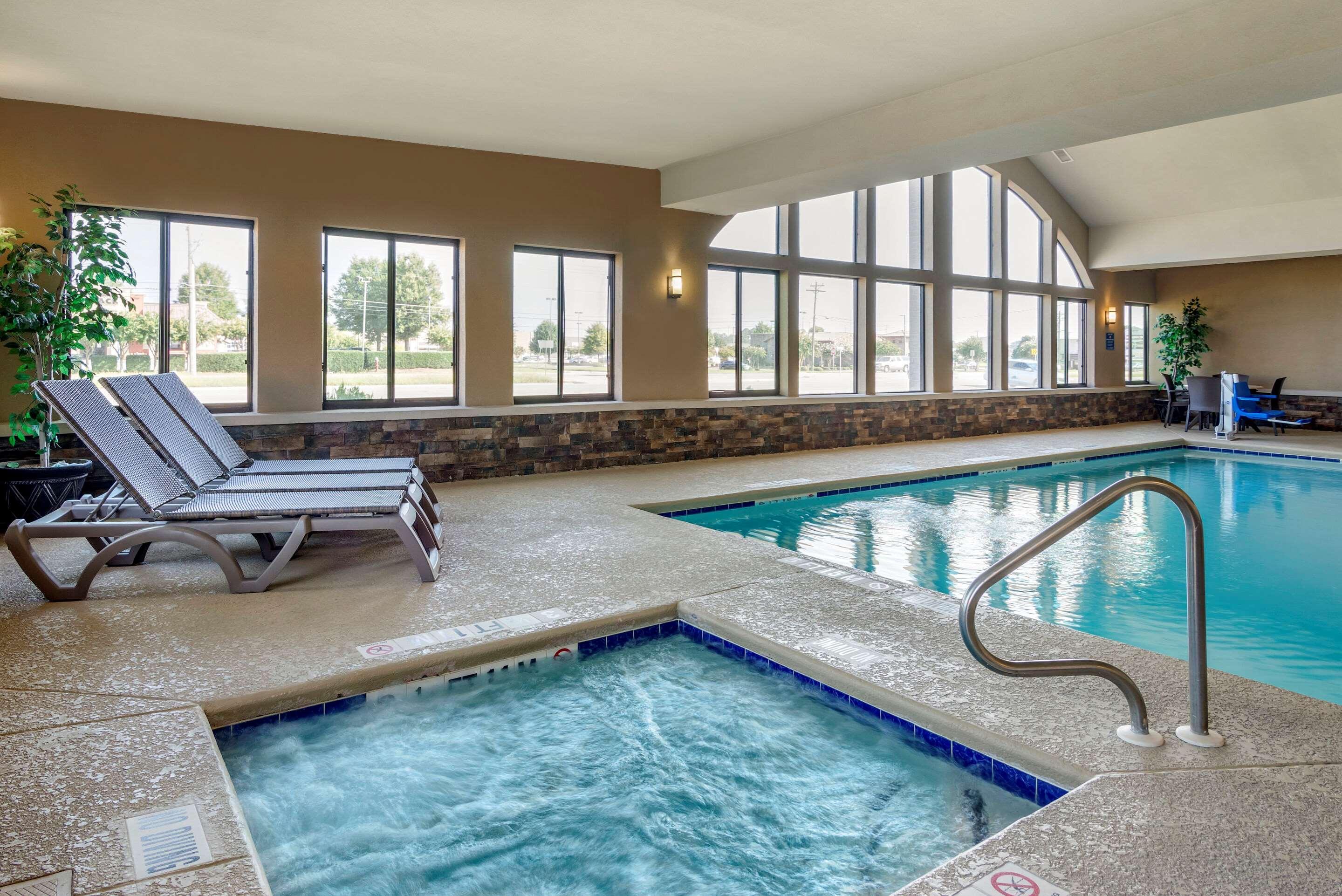 Comfort Suites Near Robins Air Force Base Warner Robins Εξωτερικό φωτογραφία