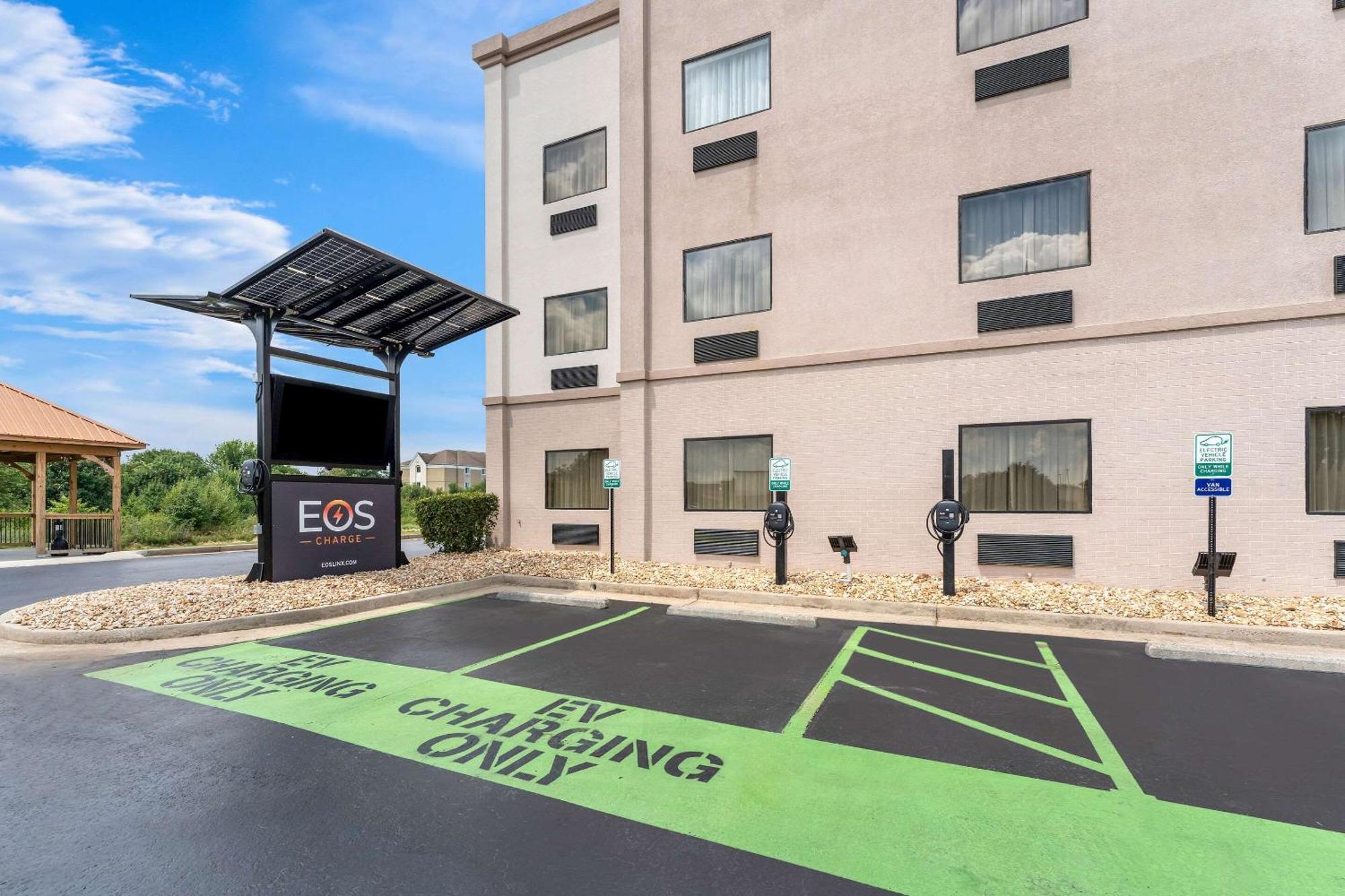 Comfort Suites Near Robins Air Force Base Warner Robins Εξωτερικό φωτογραφία
