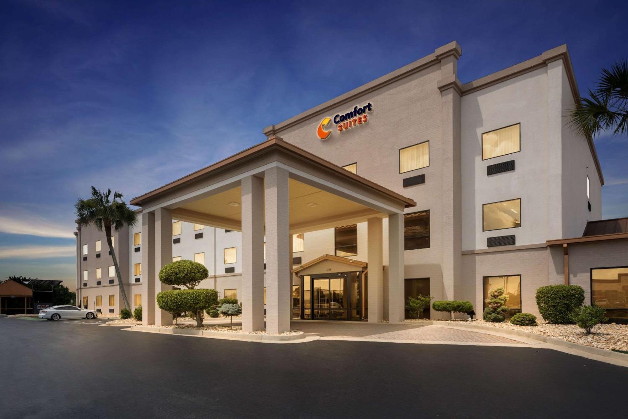 Comfort Suites Near Robins Air Force Base Warner Robins Εξωτερικό φωτογραφία